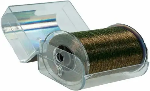 Şeffaf monofilament olta misinası makarası yakın plan görüntüsü
